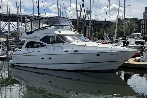 5000 Pilothouse