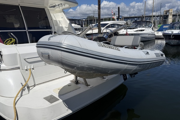 5000 Pilothouse