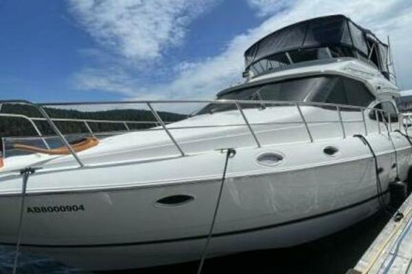 5000 Pilothouse