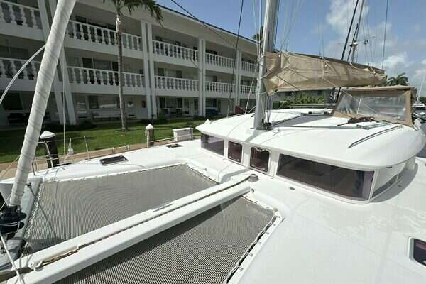 Lagoon  Yacht For Sale