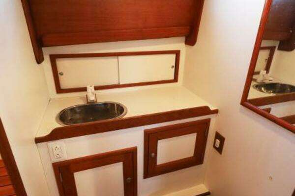 Able 44 Yacht For Sale