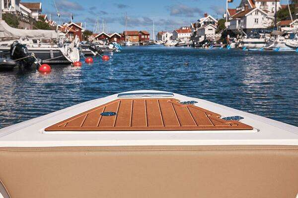 Photo of the 2022 Northstar Orion 7