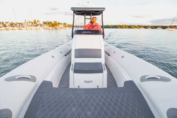 Photo of the 2023 Northstar Orion 8