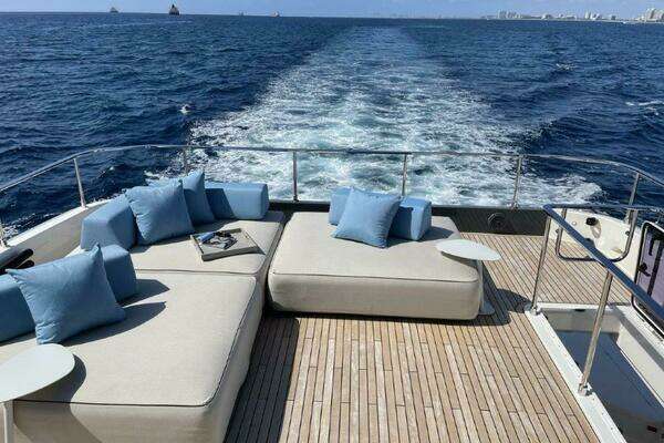 Ferretti Yachts 920 Yacht For Sale