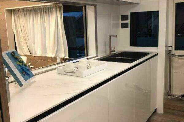 Ferretti Yachts 920 Yacht For Sale