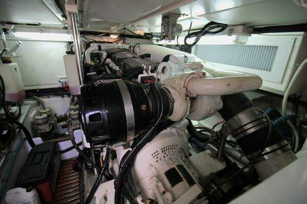 Grand Banks 49 Eastbay HX Yacht For Sale