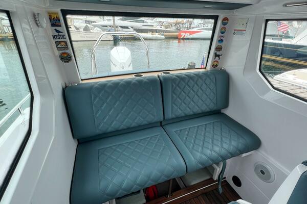 Giraffe 28ft Axopar Yacht For Sale