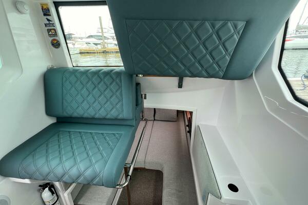 Giraffe 28ft Axopar Yacht For Sale