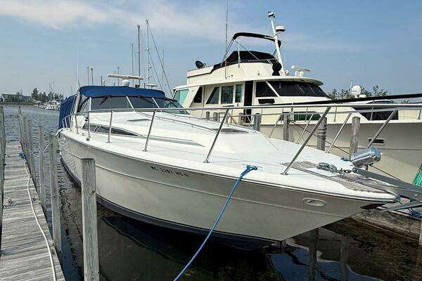 46-ft-Sea Ray-1989-460 Express Cruiser-Cheboygan Michigan United States yacht for sale