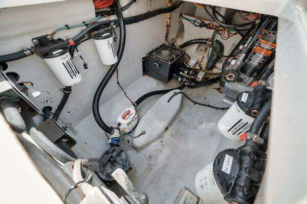 SeaVee 39 Yacht For Sale