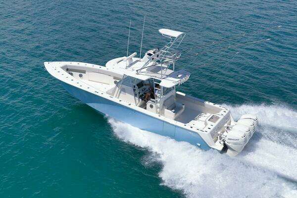 SeaVee 39 Yacht For Sale