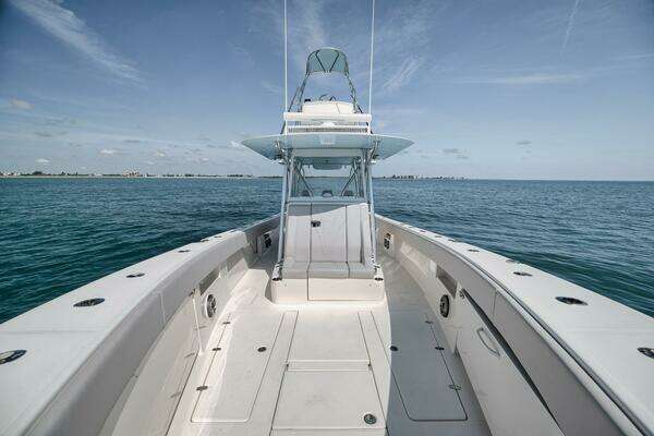 SeaVee 39 Yacht For Sale