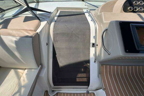 Cruisers Yachts 4450 Express Motor Yacht Yacht For Sale