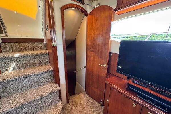 Cruisers Yachts 4450 Express Motor Yacht Yacht For Sale