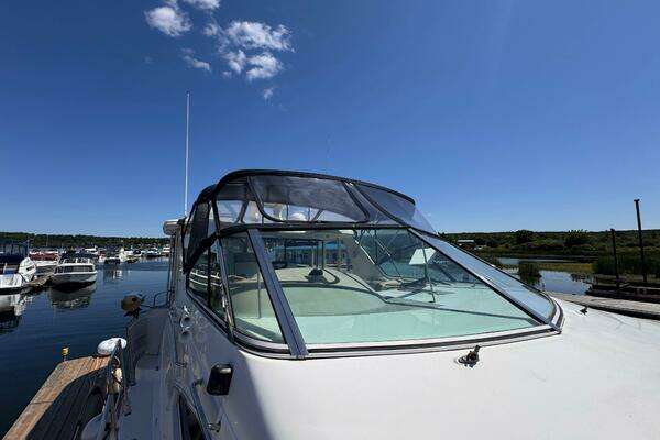 Cruisers Yachts 4450 Express Motor Yacht Yacht For Sale
