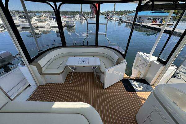 Cruisers Yachts 4450 Express Motor Yacht Yacht For Sale