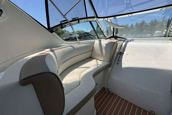 Cruisers Yachts 4450 Express Motor Yacht Yacht For Sale