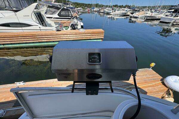 Cruisers Yachts 4450 Express Motor Yacht Yacht For Sale