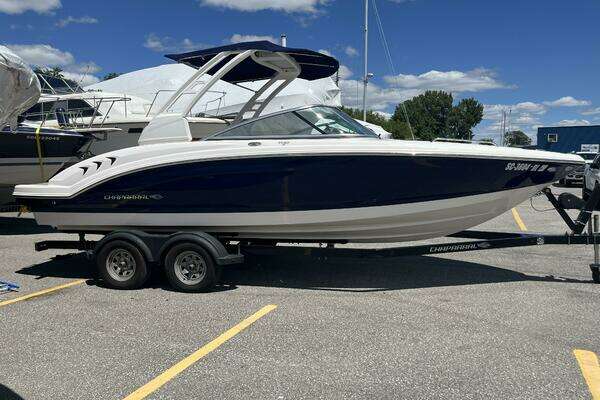 23-ft-Chaparral-2019-23 H2O Sport Deluxe-Michelle Belleville Ontario Canada  yacht for sale