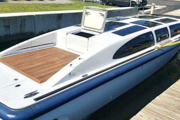 Goetz Custom Boats 33 Limo Tender Yacht For Sale