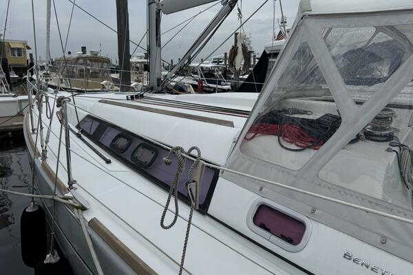 BEL CANTO 37ft Beneteau Yacht For Sale