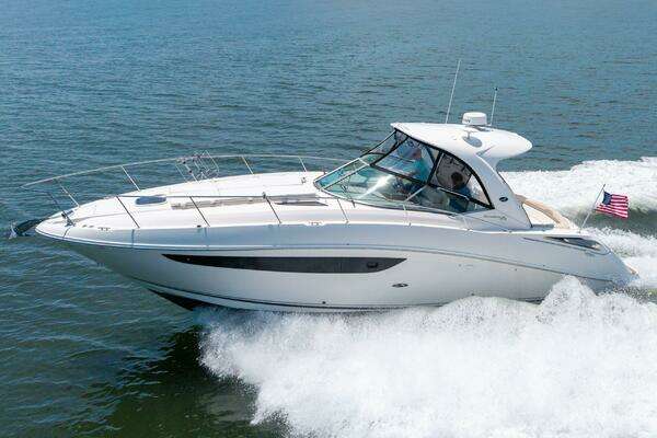 2013 Sea Ray 37