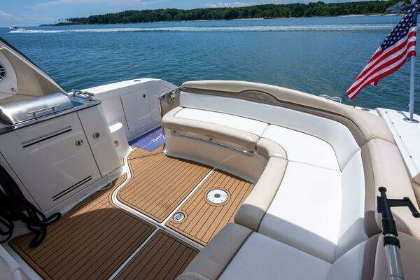 Sea Ray 370 Sundancer Yacht For Sale