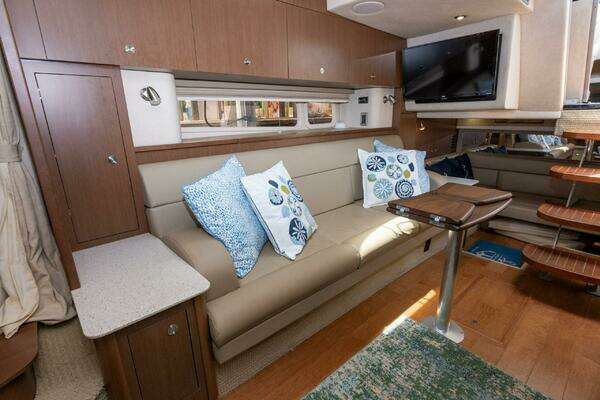 Sea Ray 370 Sundancer Yacht For Sale