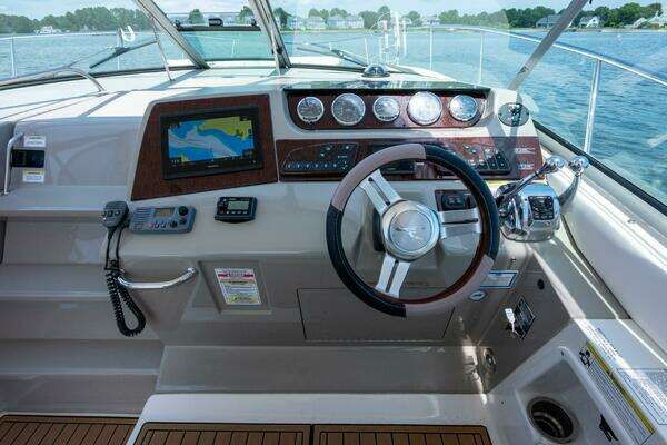 Sea Ray 370 Sundancer Yacht For Sale