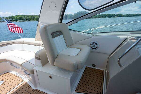 Sea Ray 370 Sundancer Yacht For Sale