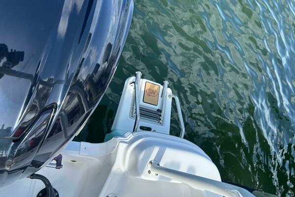 23ft NauticStar Yacht For Sale