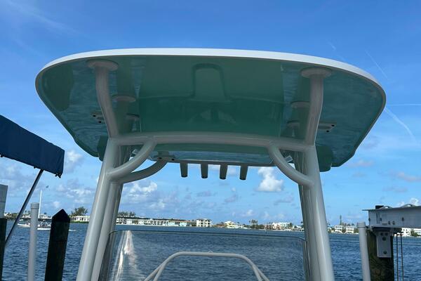 23ft NauticStar Yacht For Sale