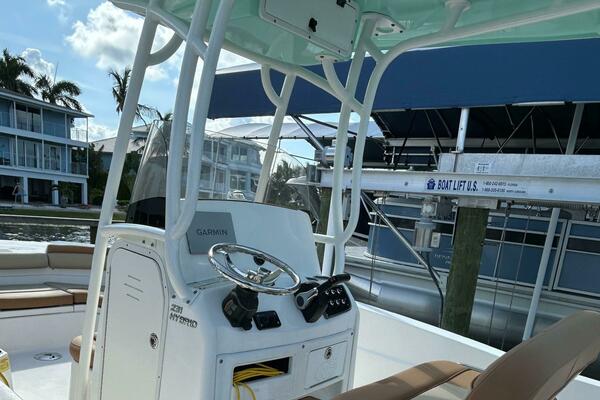 23ft NauticStar Yacht For Sale