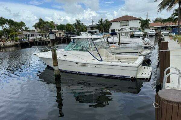 30-ft-Pursuit-2002-3000 Express-Pompano Beach Florida United States yacht for sale