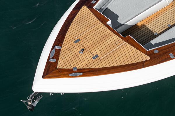 MAS PESOS 37ft Intrepid Yacht For Sale