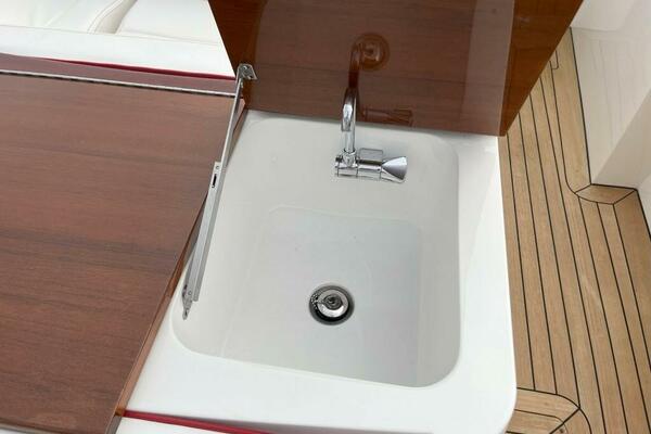 Whiskey Girl 29ft Hinckley Yacht For Sale