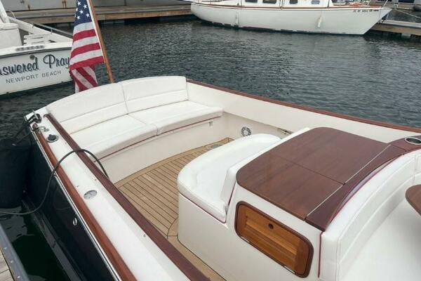 Whiskey Girl 29ft Hinckley Yacht For Sale