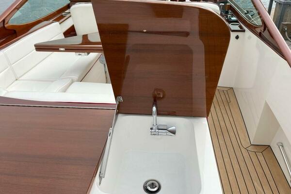 Whiskey Girl 29ft Hinckley Yacht For Sale