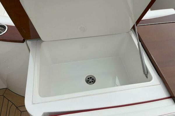 Whiskey Girl 29ft Hinckley Yacht For Sale