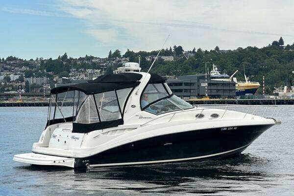 Sea Ray 320 Sundancer Yacht For Sale