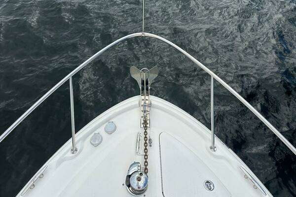 Sea Ray 320 Sundancer Yacht For Sale