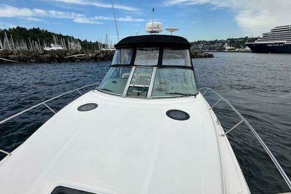 Sea Ray 320 Sundancer Yacht For Sale