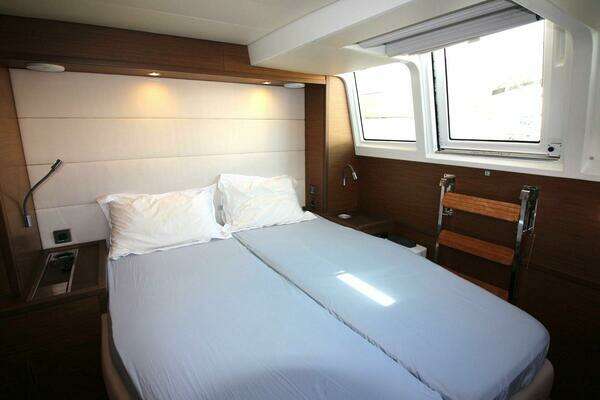 Lagoon 620 Yacht For Sale