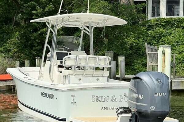 23-ft-Regulator-2019-23 FS-Skin & Bones Annapolis Maryland United States  yacht for sale