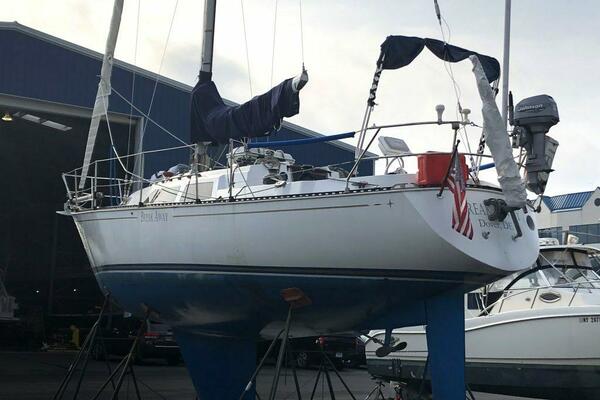 37ft C amp C Yacht For Sale