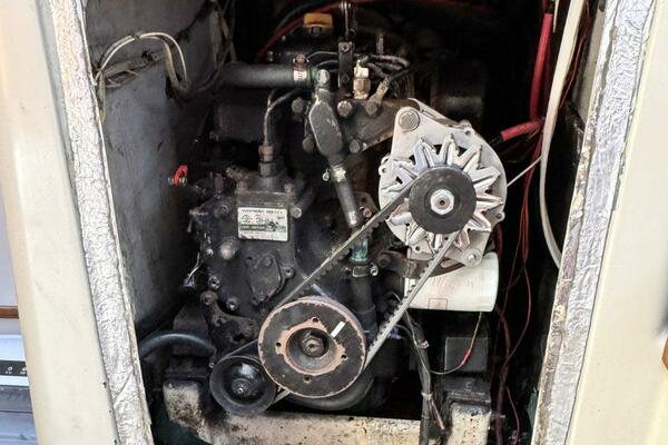 37ft C amp C Yacht For Sale