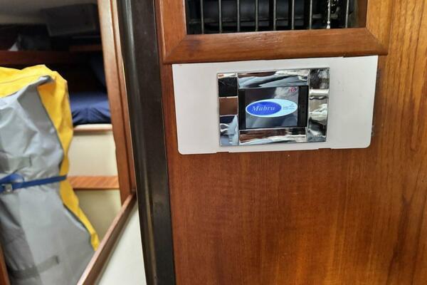 37ft C amp C Yacht For Sale