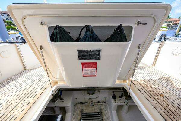 Maritimo 52 Motoryacht Yacht For Sale