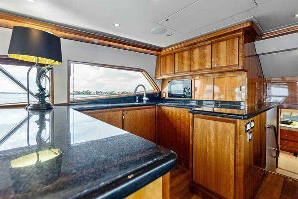Bertram Convertible Yacht For Sale