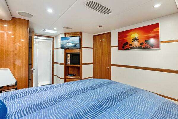 Bertram Convertible Yacht For Sale